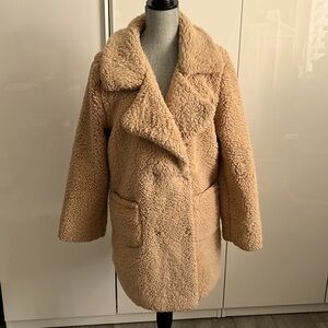 HOST PICK ✨Oversized Faux Teddy Sherpa Coat Double Breast Fully Lined, Size S/M